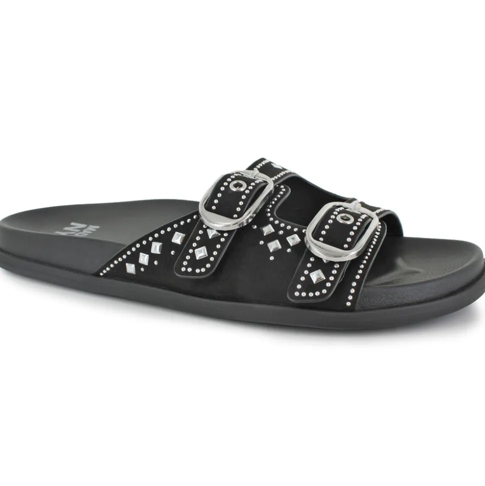 Madden NYC Moora