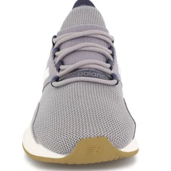 New Balance Fresh Foam Roav