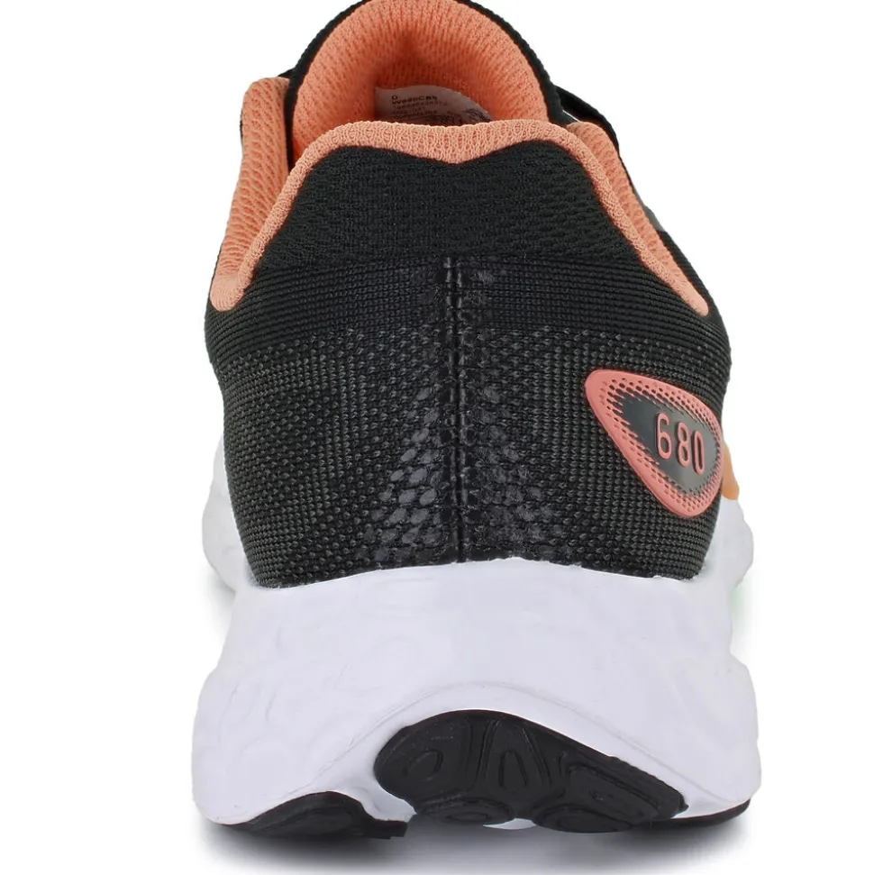New Balance W680