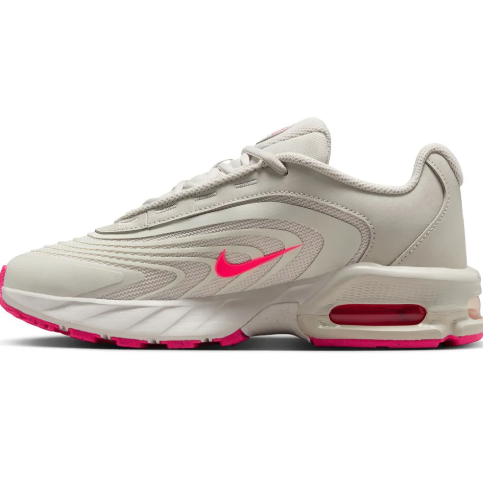 Nike Air Max Fire