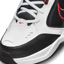Nike Air Monarch IV