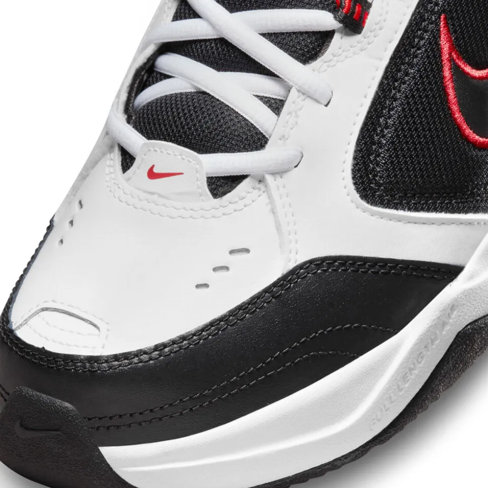 Nike Air Monarch IV