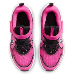 Nike Cosmic Runner