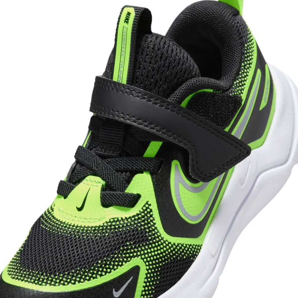 Nike Cosmic Runner