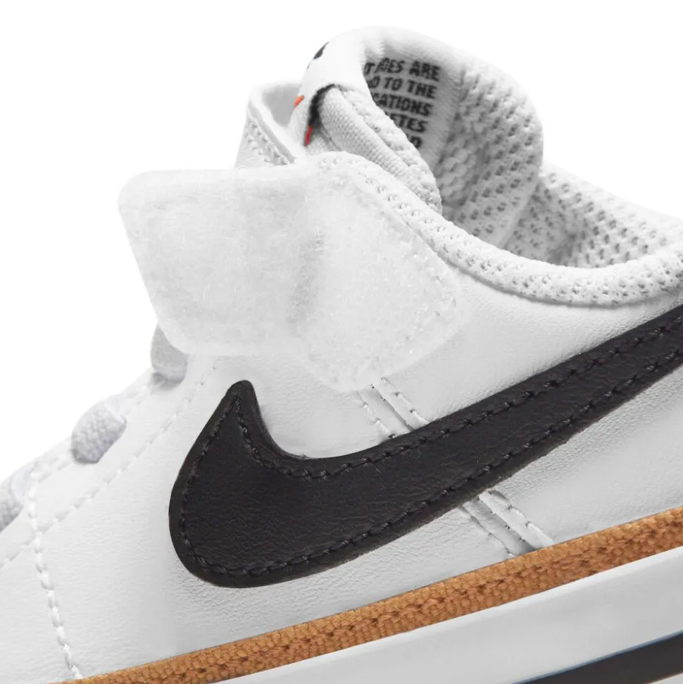 Nike Court Legacy