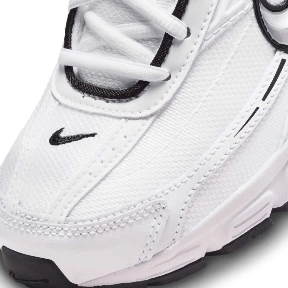 Nike Initiator
