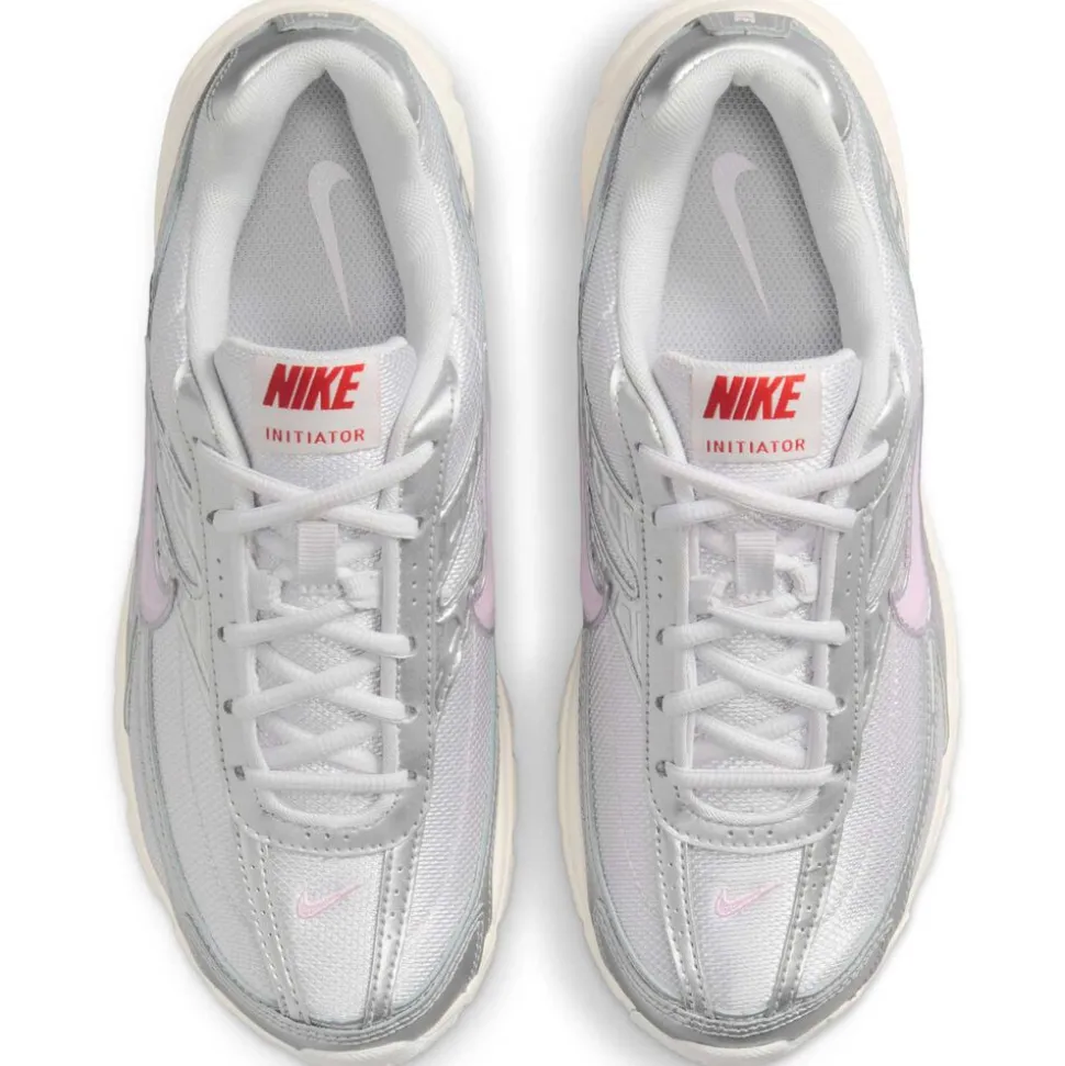 Nike Initiator