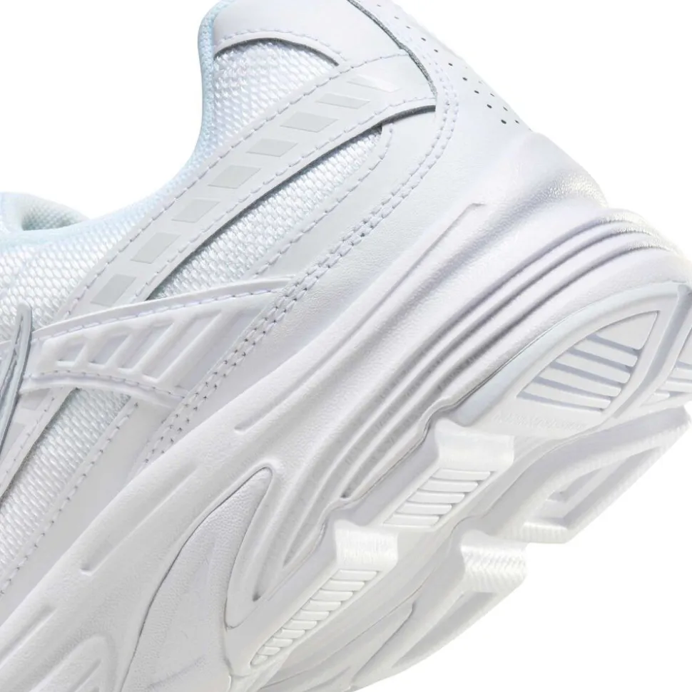 Nike Initiator