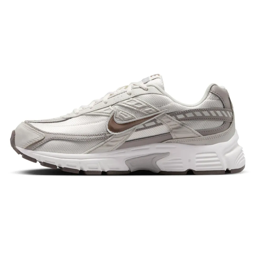 Nike Initiator