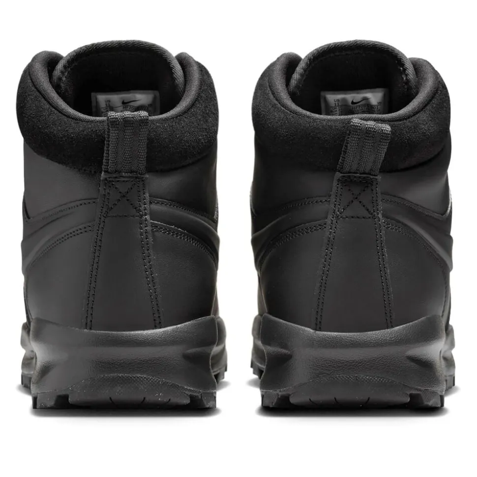 Nike Manoa