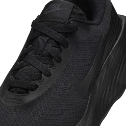 Nike Promina