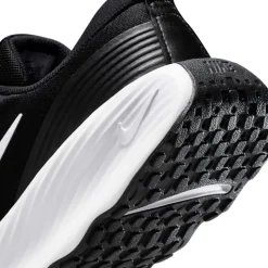 Nike Promina