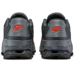 Nike Reax 8