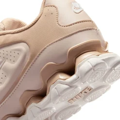 Nike Reax 8 LTR
