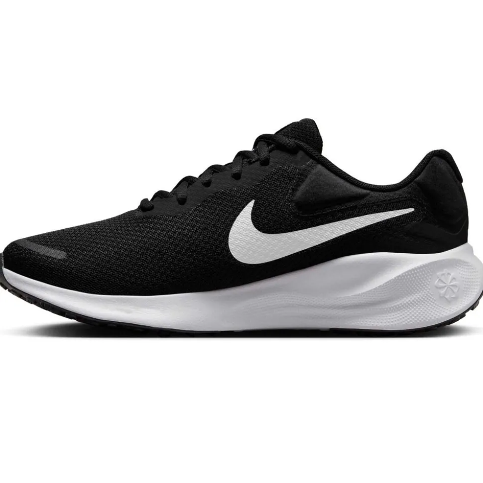 Nike Revolution 7