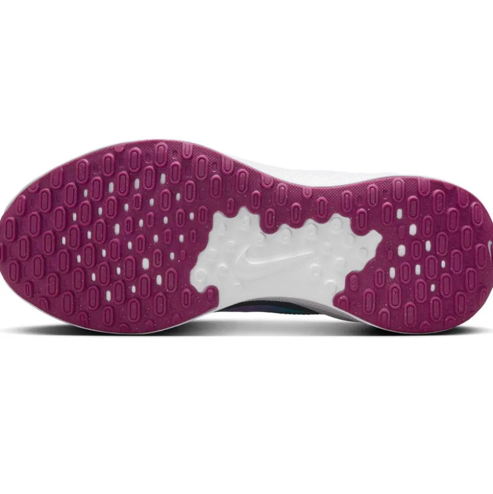 Nike Revolution 7