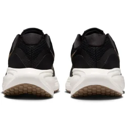 Nike Revolution 8