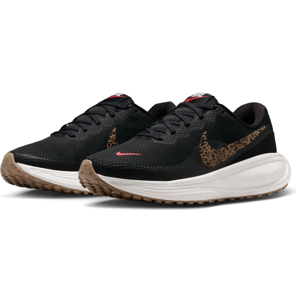 Nike Revolution 8