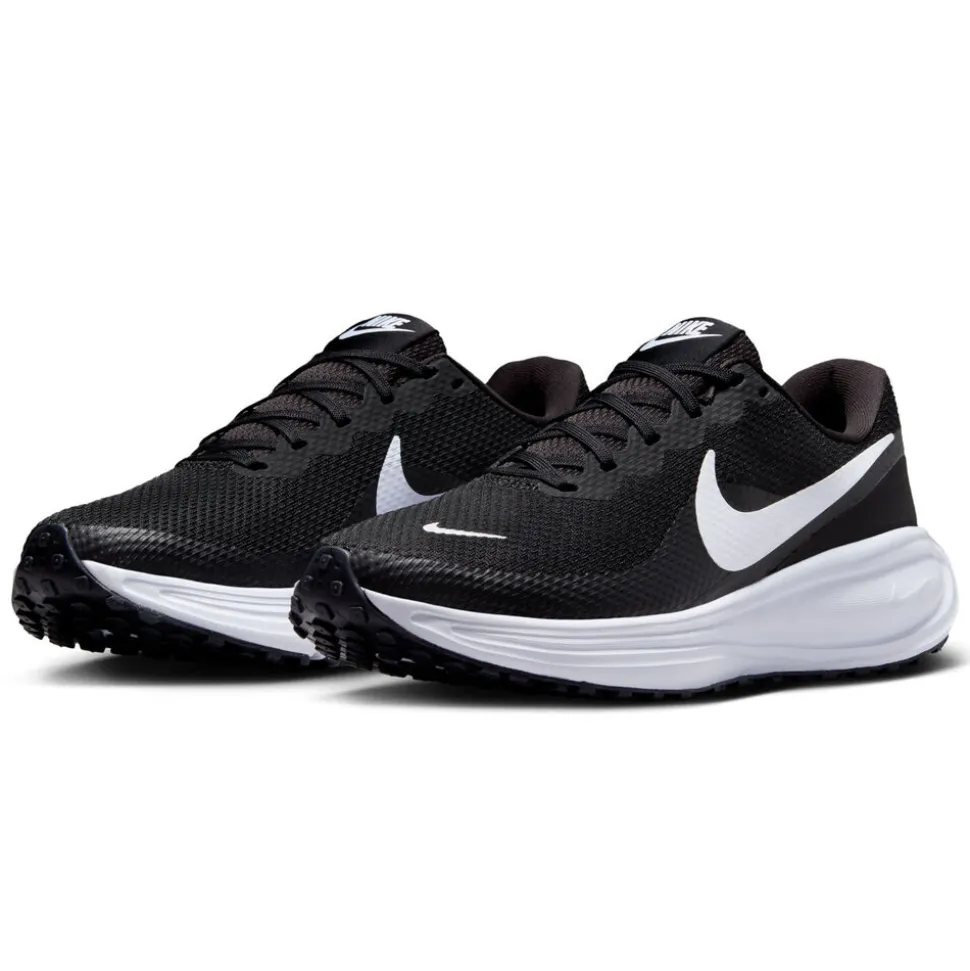 Nike Revolution 8
