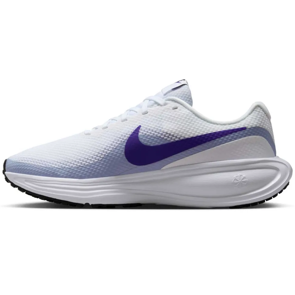 Nike Revolution 8