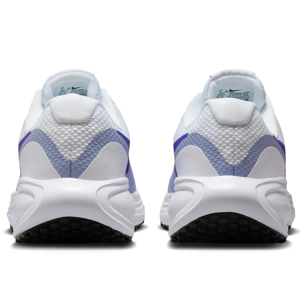 Nike Revolution 8