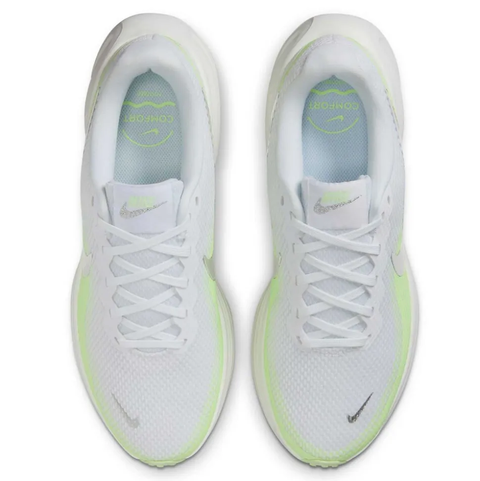 Nike Revolution 8