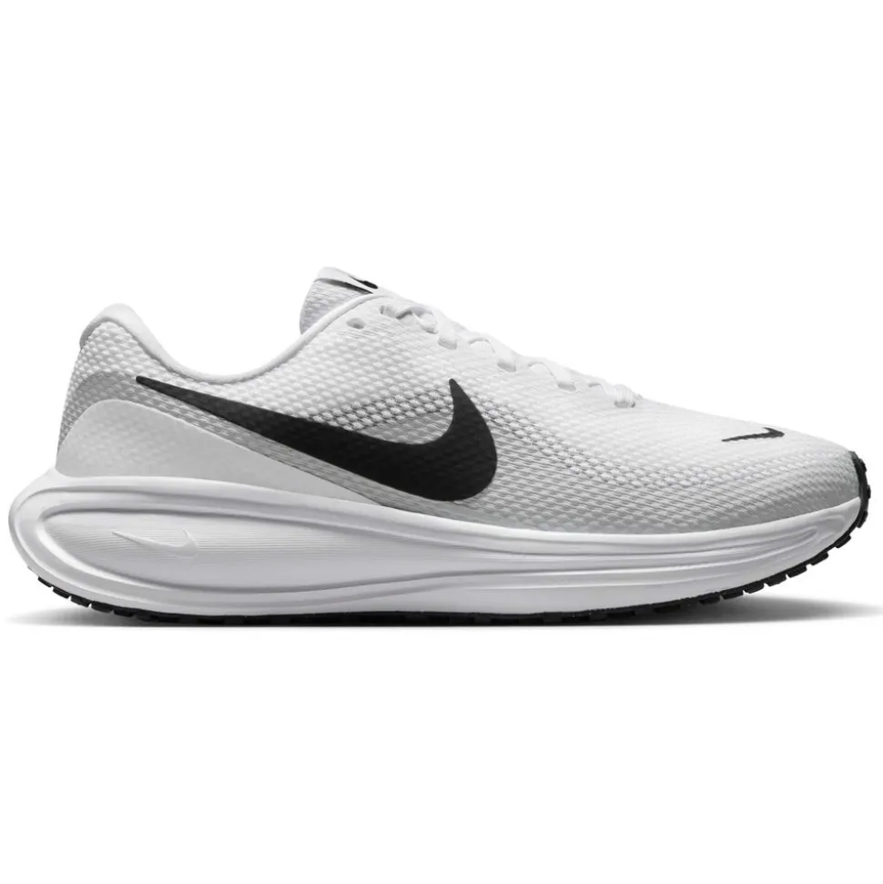 Nike Revolution 8
