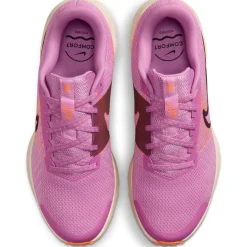 Nike Run Defy