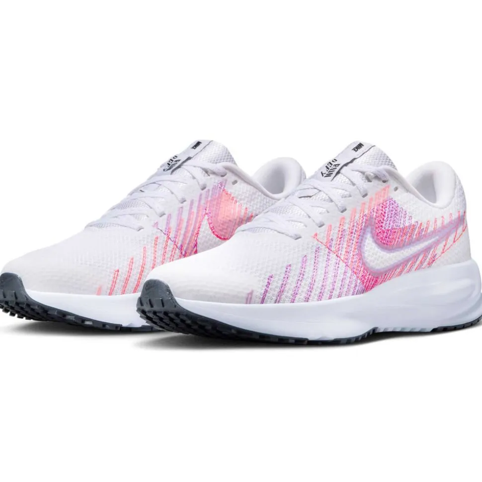 Nike Run Defy