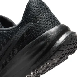 Nike Run Defy