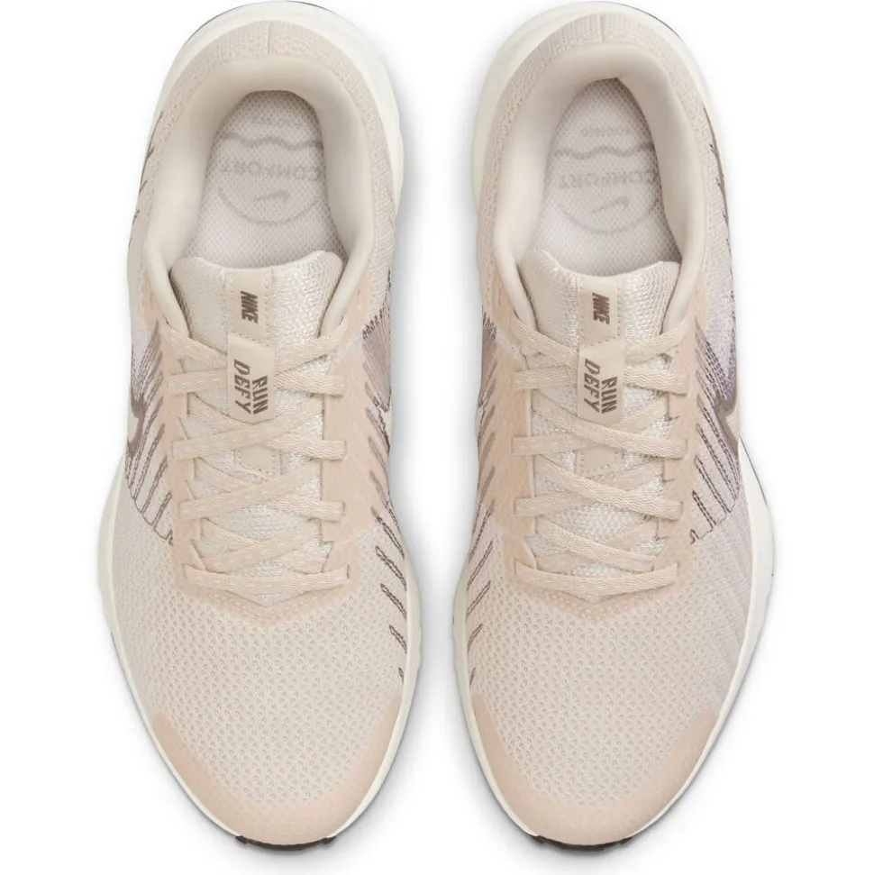 Nike Run Defy
