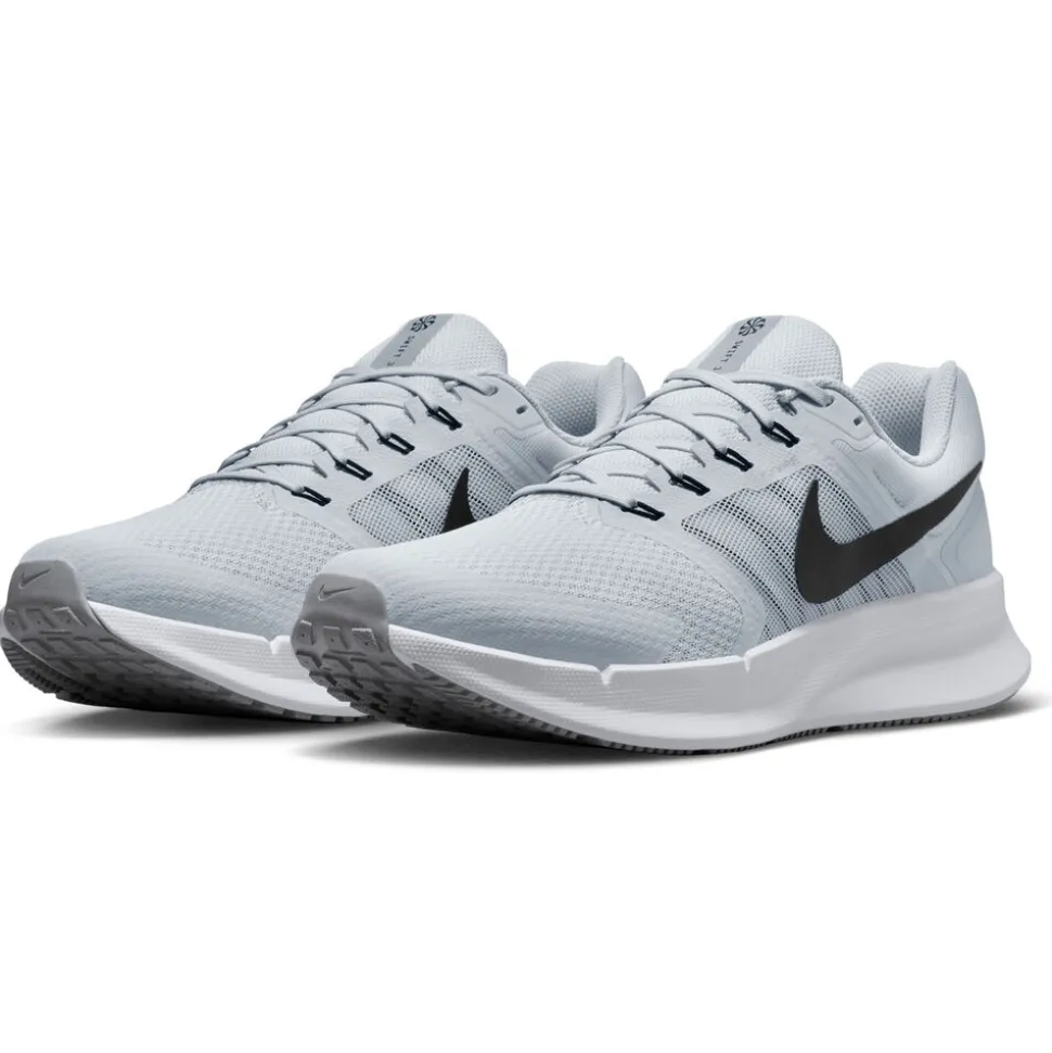 Nike Run Swift 3