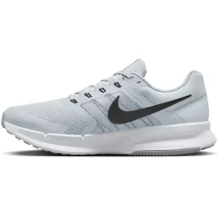 Nike Run Swift 3