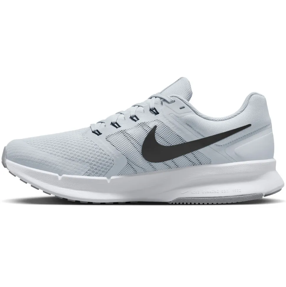 Nike Run Swift 3