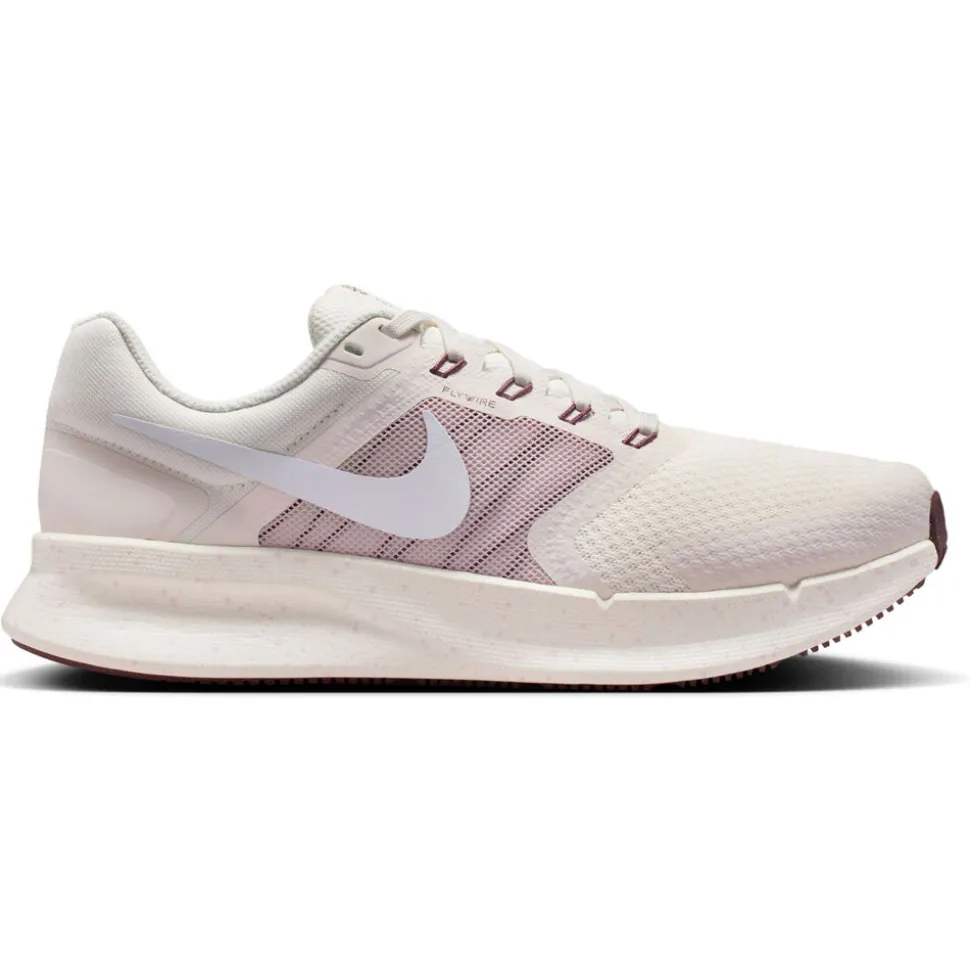 Nike Run Swift 3