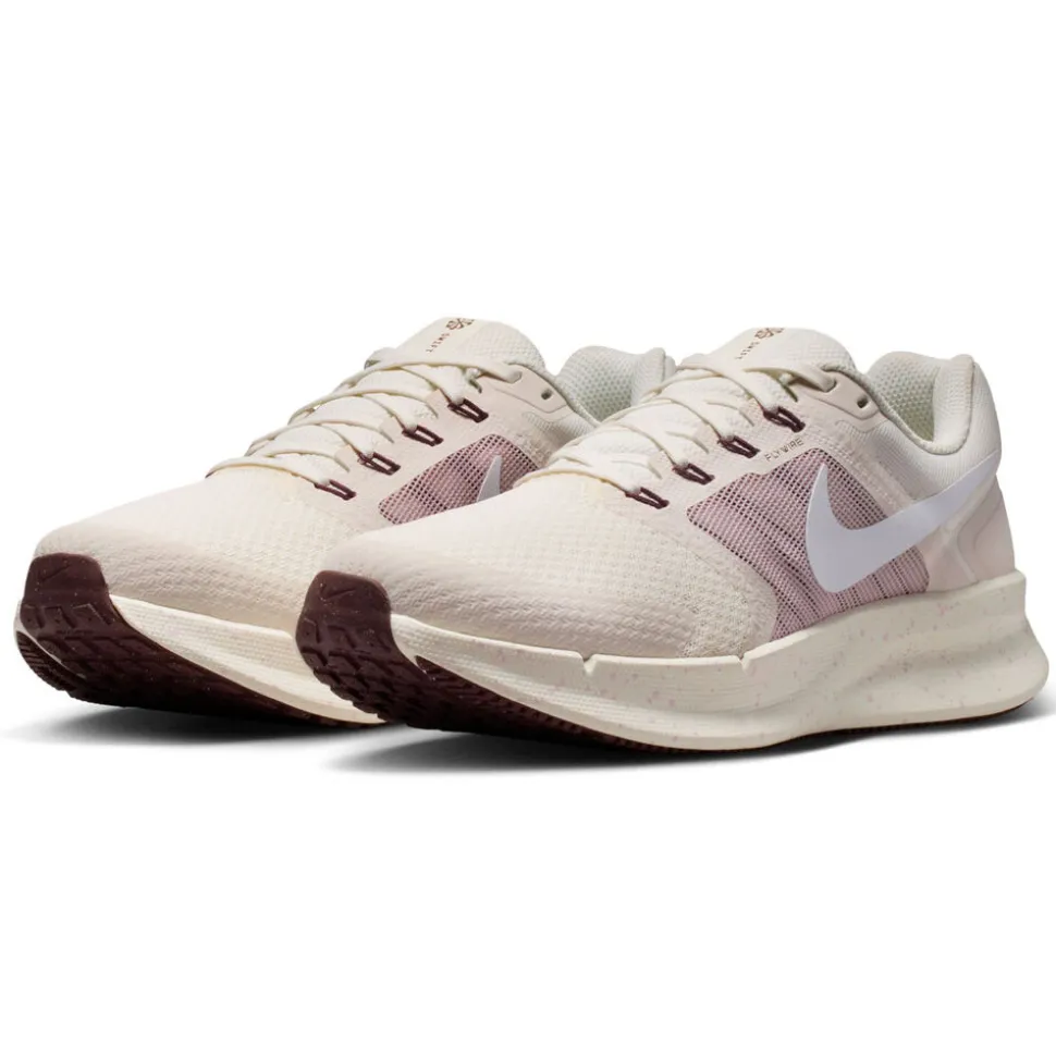 Nike Run Swift 3
