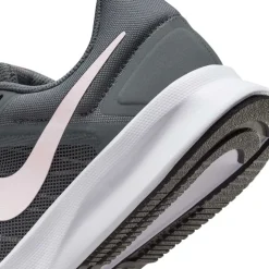 Nike Run Swift 3
