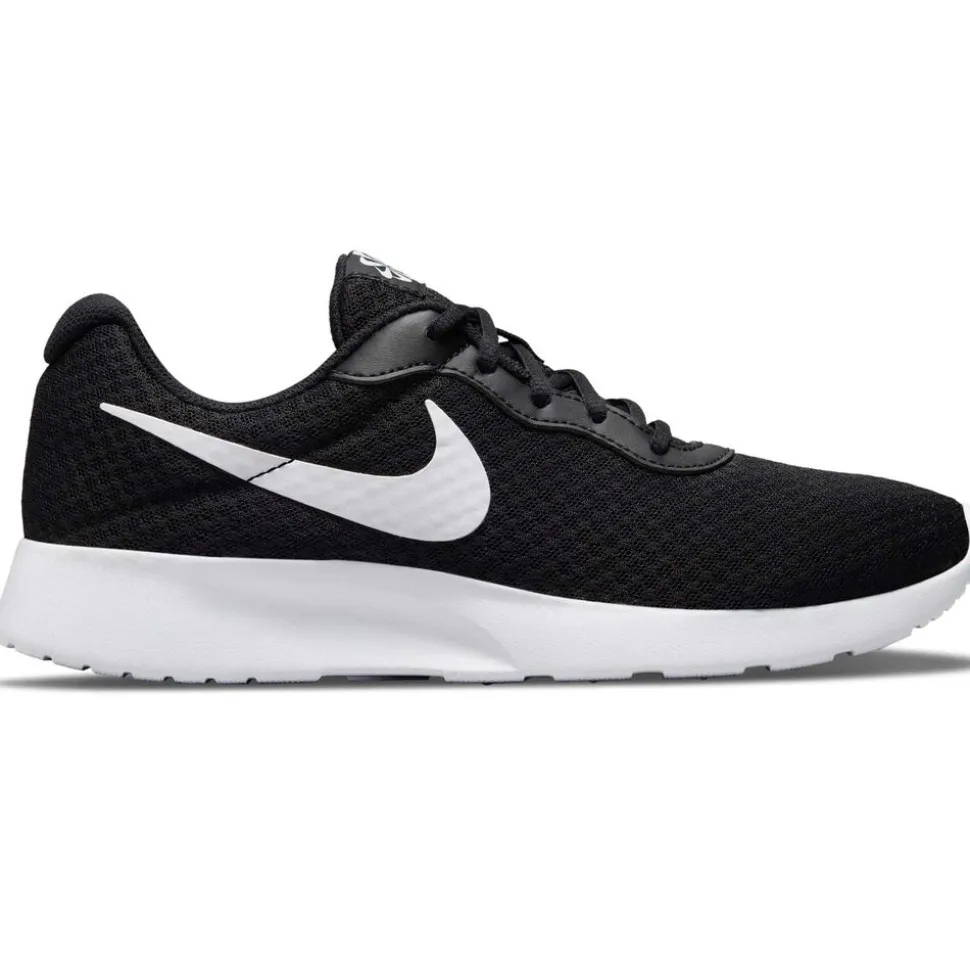 Nike Tanjun