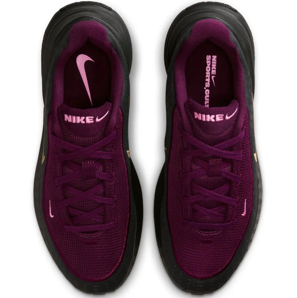 Nike Uplift SC