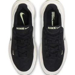 Nike Uplift SC
