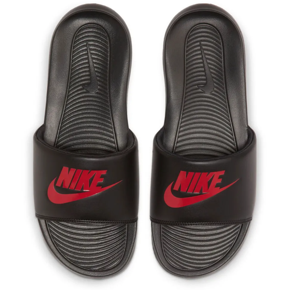 Nike Victori One