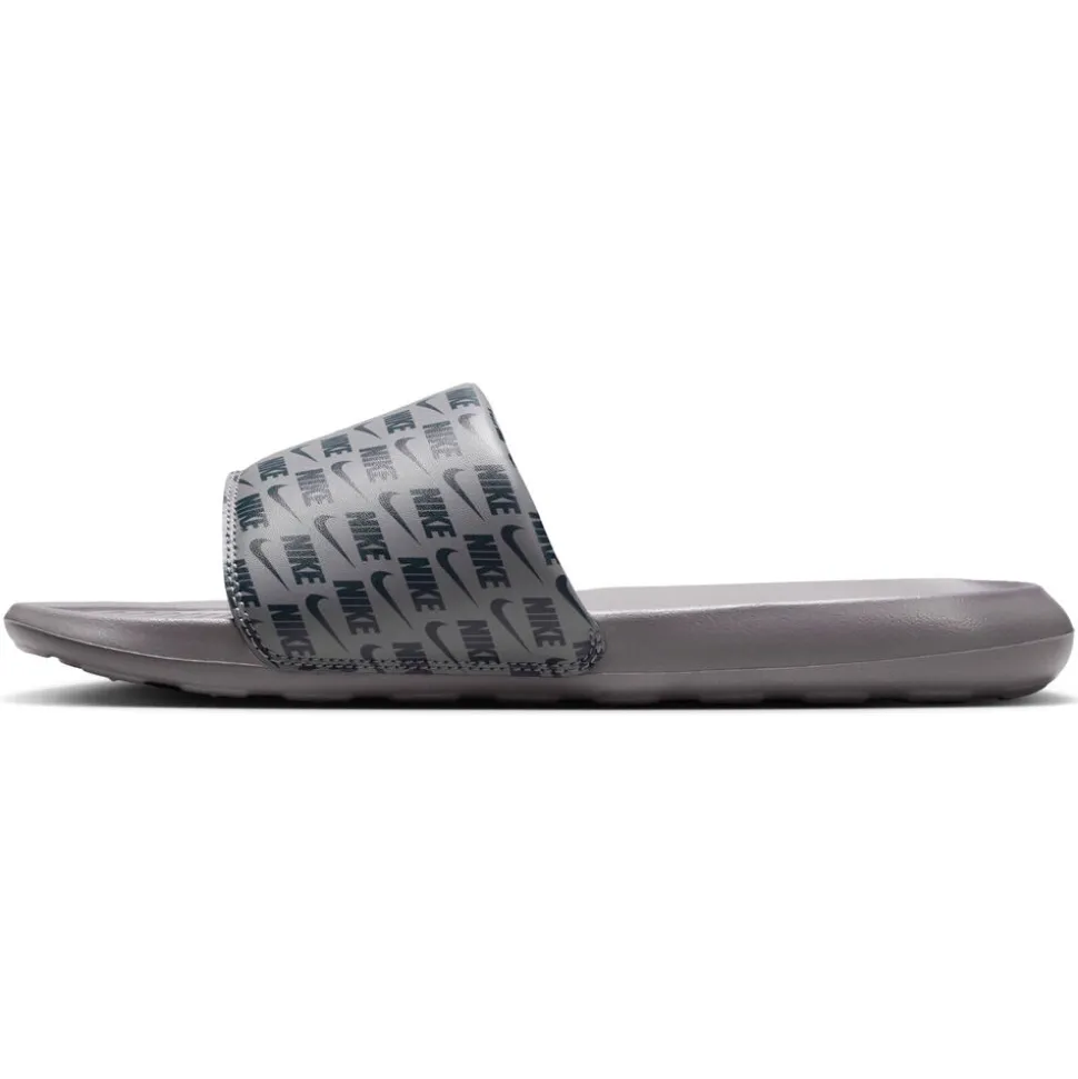Nike Victori One