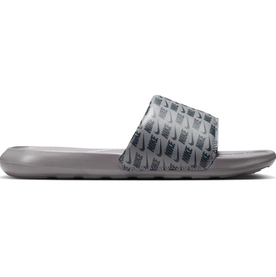 Nike Victori One