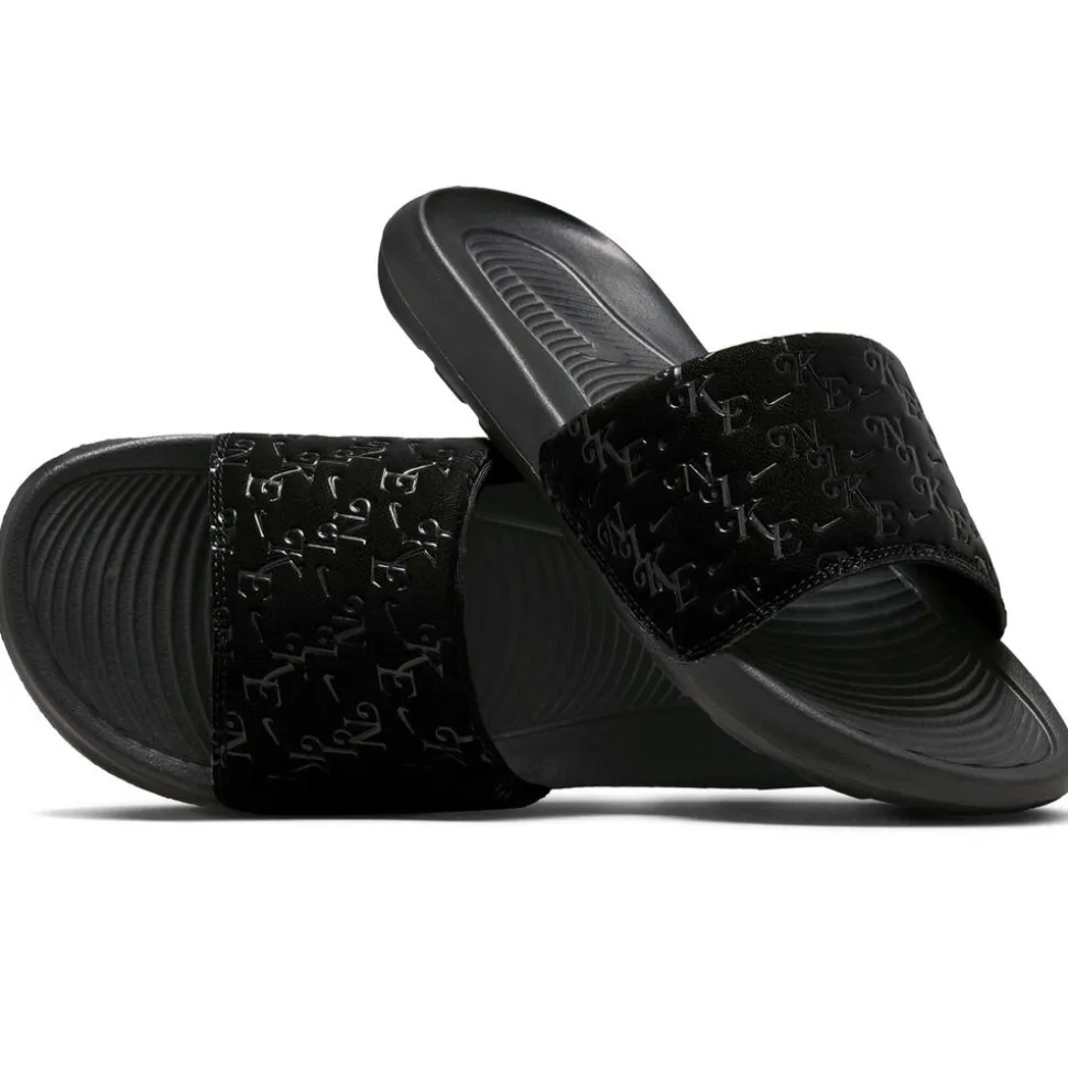 Nike Victori One