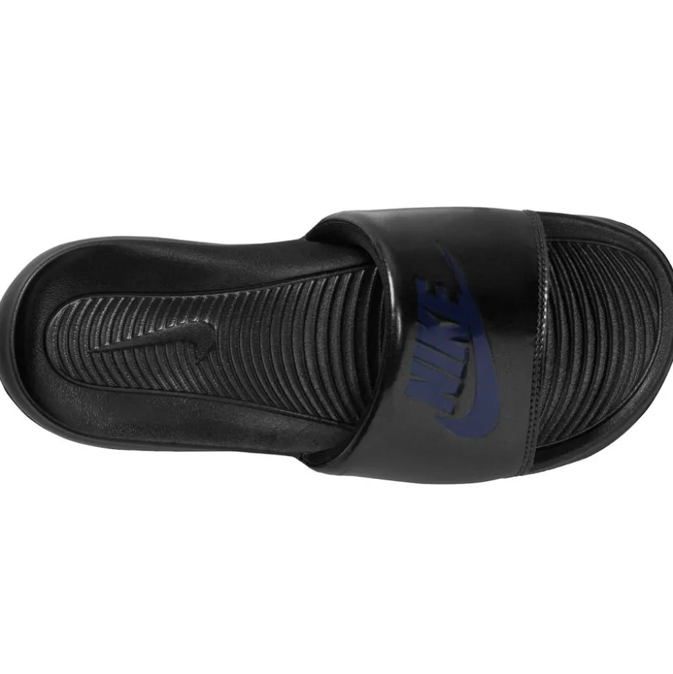 Nike Victori One