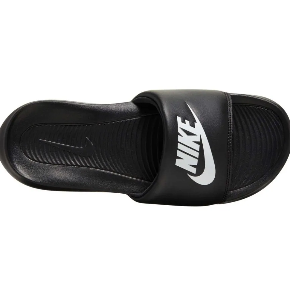 Nike Victori One