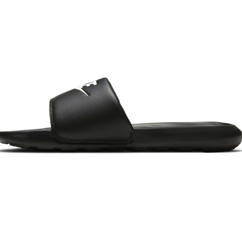 Nike Victori One
