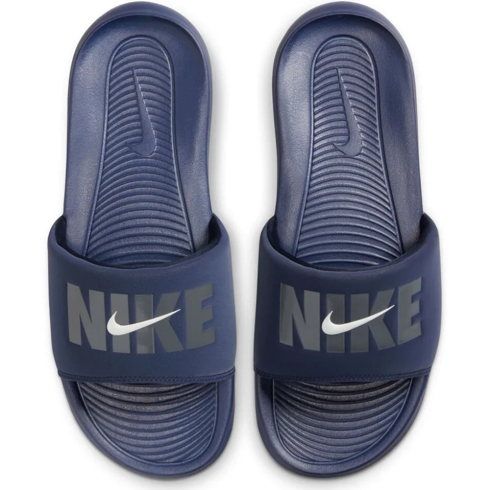 Nike Victori One SE