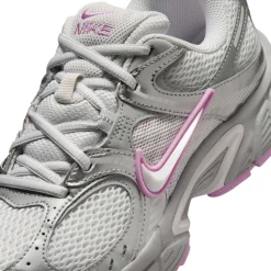 Nike V5 RNR