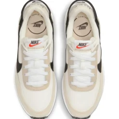 Nike Waffle Debut